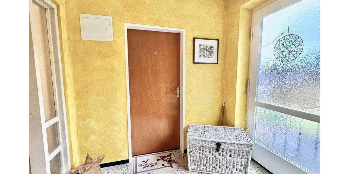 Repräsentatives, modernisiertes MFH mit zusätzlicher Bebauungsoption in bester Lage von Melsungen-Stadt zimmer