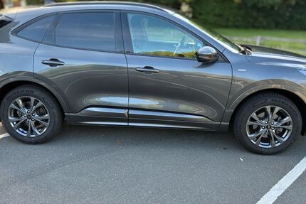 Ford Kuga 30.200 km 24.000 &euro; Hopsten 48496
