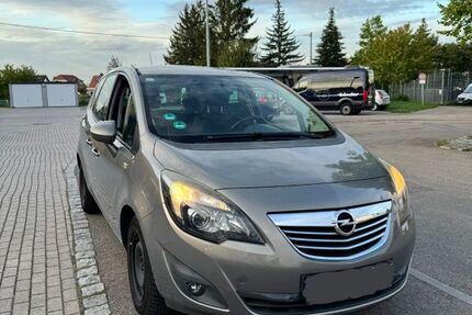 Opel Meriva 181.098 km 2.690 &euro; Stuttgat 70499