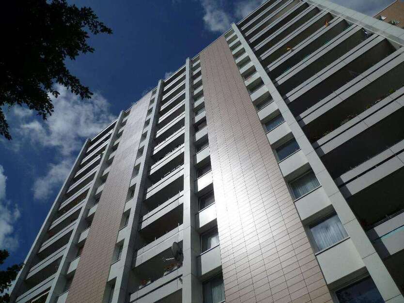 Wohnung zum Mieten in Düsseldorf 1.049 € 84 m²