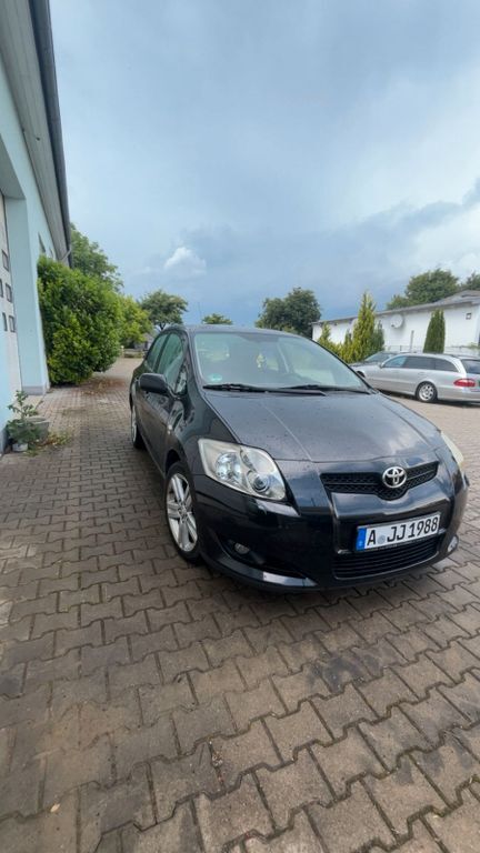 Auris