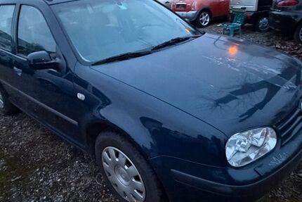 VW Golf 256.600 km 990 &euro; Hemsbach 69502