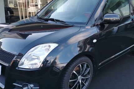 Suzuki Swift 155.000 km 2.600 € Herford 32052