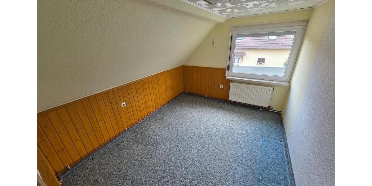 Doppelhaushälfte Radebeul - 4 Zimmer, 80 m&sup2;, 325.000&euro; | Angebot:26256303