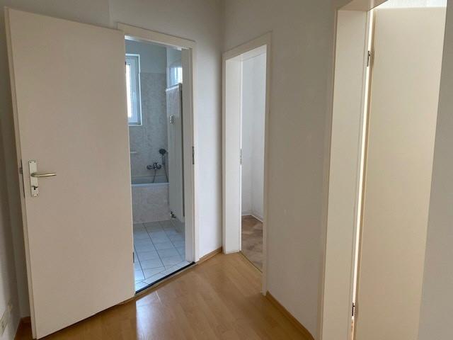 Etagenwohnung Bitterfeld-Wolfen Bitterfeld - 3 Zimmer, 56 m&sup2;, 404&euro; | Angebot:26087093