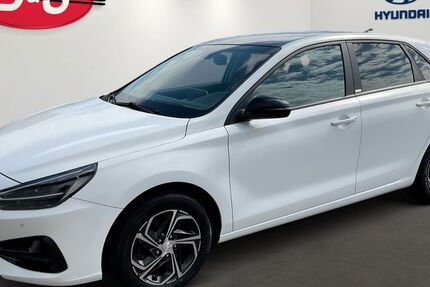 Hyundai i30 84.300 km 14.490 &euro; Bad Zwischenahn 26160