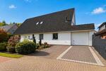 Einfamilienhaus Brackel - 7 Zimmer, 220 m&sup2;, 599.000&euro; | Angebot:26987385