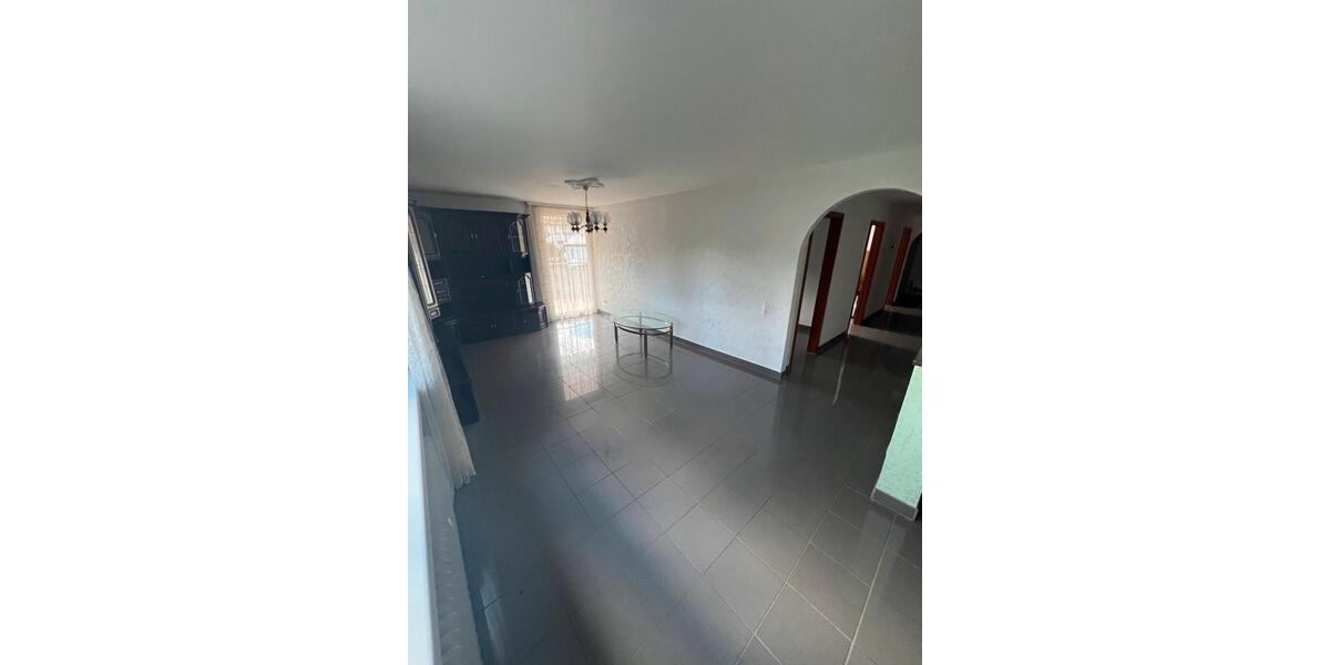 Etagenwohnung Pfullingen - 4 Zimmer, 100 m&sup2;, 329.000&euro; | Angebot:26785739