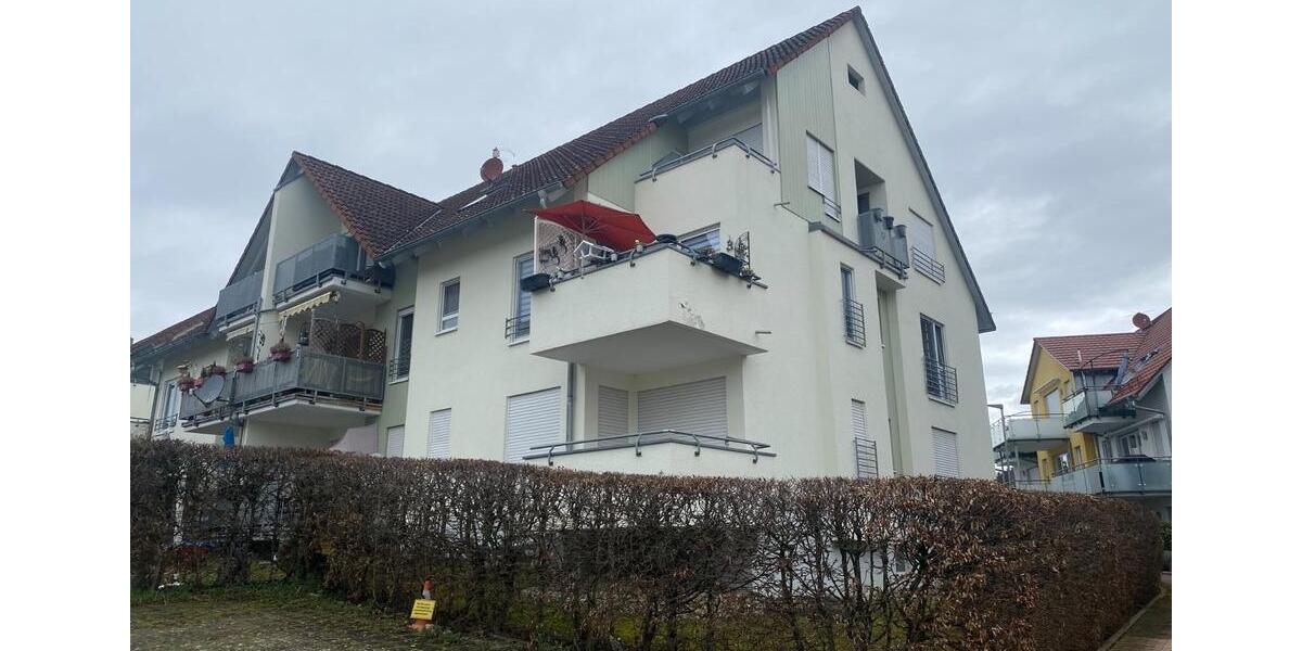 Moderne 1-Zimmer Wohnung teilmöbliert Balkon Einbauküche 88690 1 zimmer
