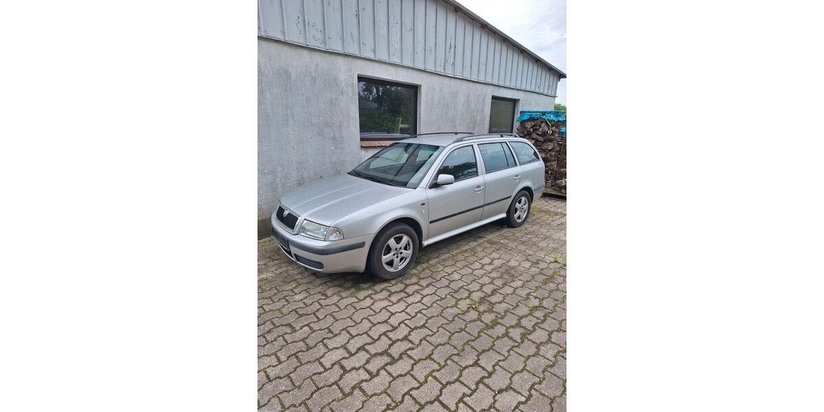 Skoda Octavia 201.000 km 999 &euro; Wallsbüll 24980