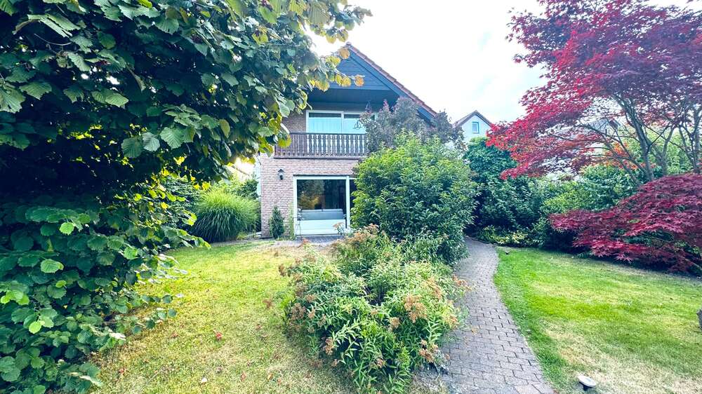 Einfamilienhaus Bad Salzuflen Ehrsen-Breden - 3 Zimmer, 111 m&sup2;, 265.000&euro; | Angebot:27081015