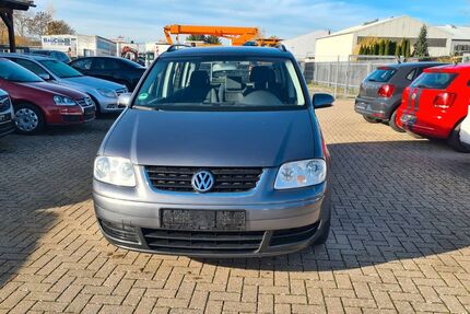 VW Touran 293.630 km 2.999 &euro; Korbach 34497