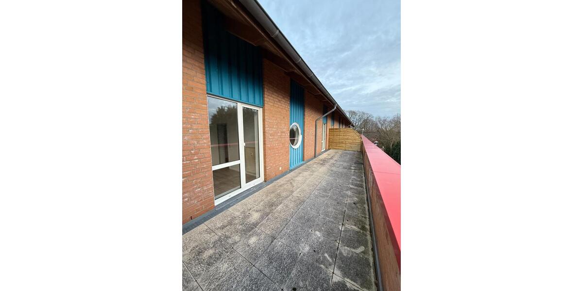 renovierte 2 Zi Whg mit neuer EBK und großer Dachterrasse in Heid 2 zimmer