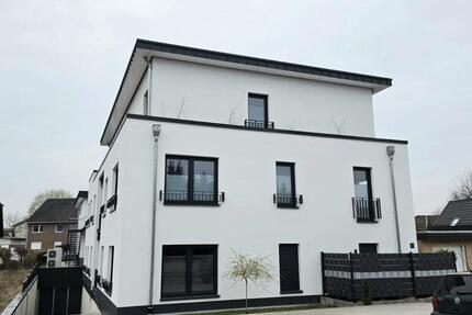 Haus Schloß Holte-Stukenbrock Stukenbrock - 4 Zimmer, 148 m&sup2;, 1.628&euro; | Angebot:25988802