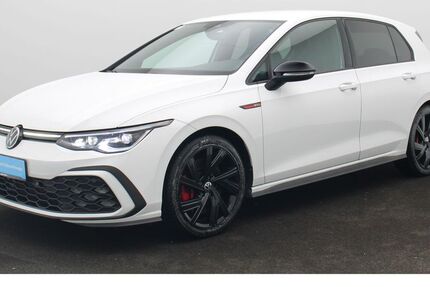 VW Golf 42.000 km 30.680 &euro; Würzburg 97076