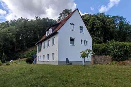 Haus Bad Hersfeld - 7 Zimmer, 140 m&sup2;, 274.000&euro; | Angebot:27485136