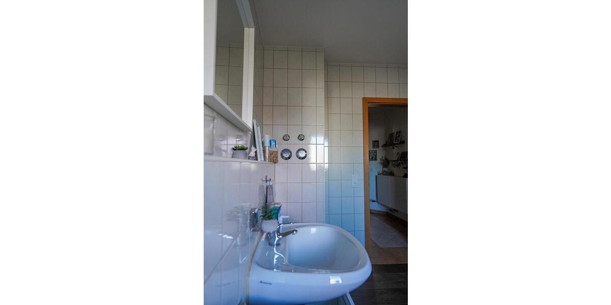 Erdgeschoßwohnung Geisenfeld - 4 Zimmer, 108 m&sup2;, 390.000&euro; | Angebot:26281474