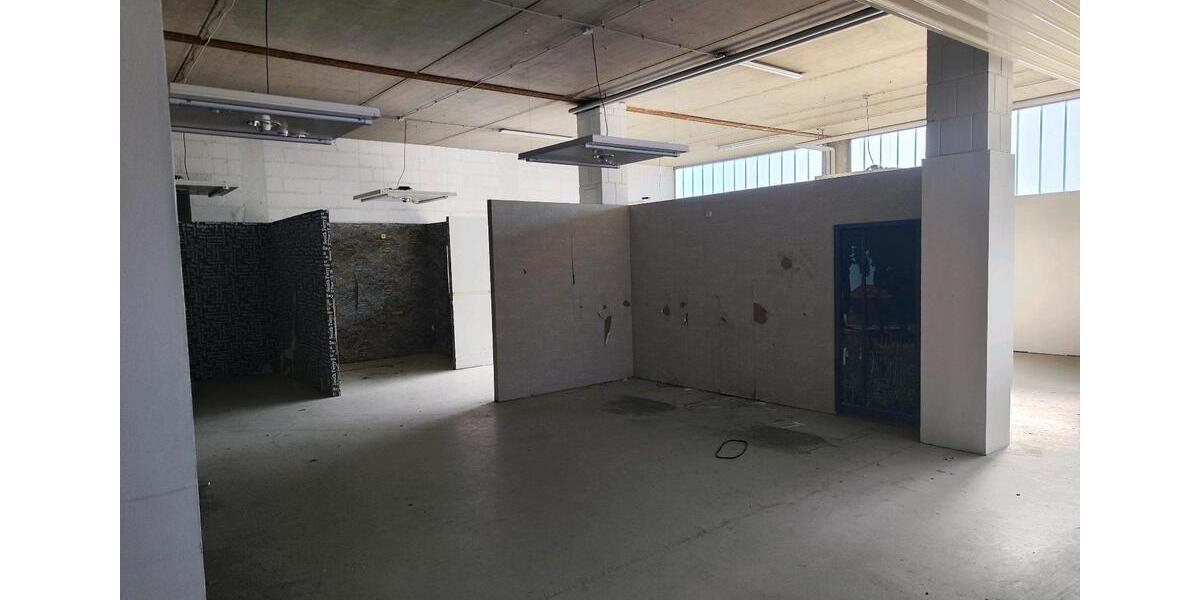 Gewerbeobjekt Kirchberg im Wald - 950&euro; | Angebot:25363053