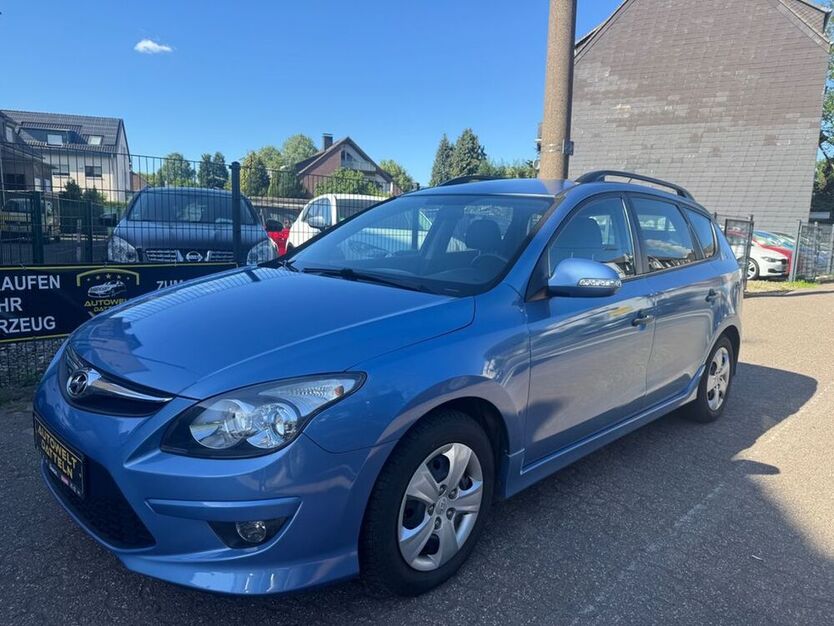 i30
