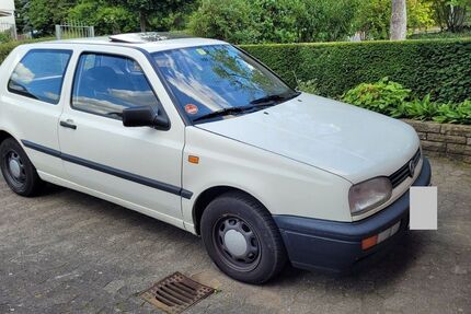 VW Golf 294.000 km 1.200 € Tann (Rhön) 36142