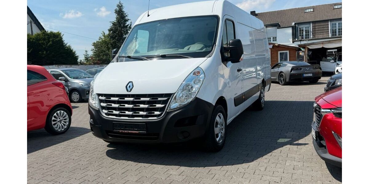 Renault Master 104.337 km 10.700 &euro; Mönchengladbach 41063