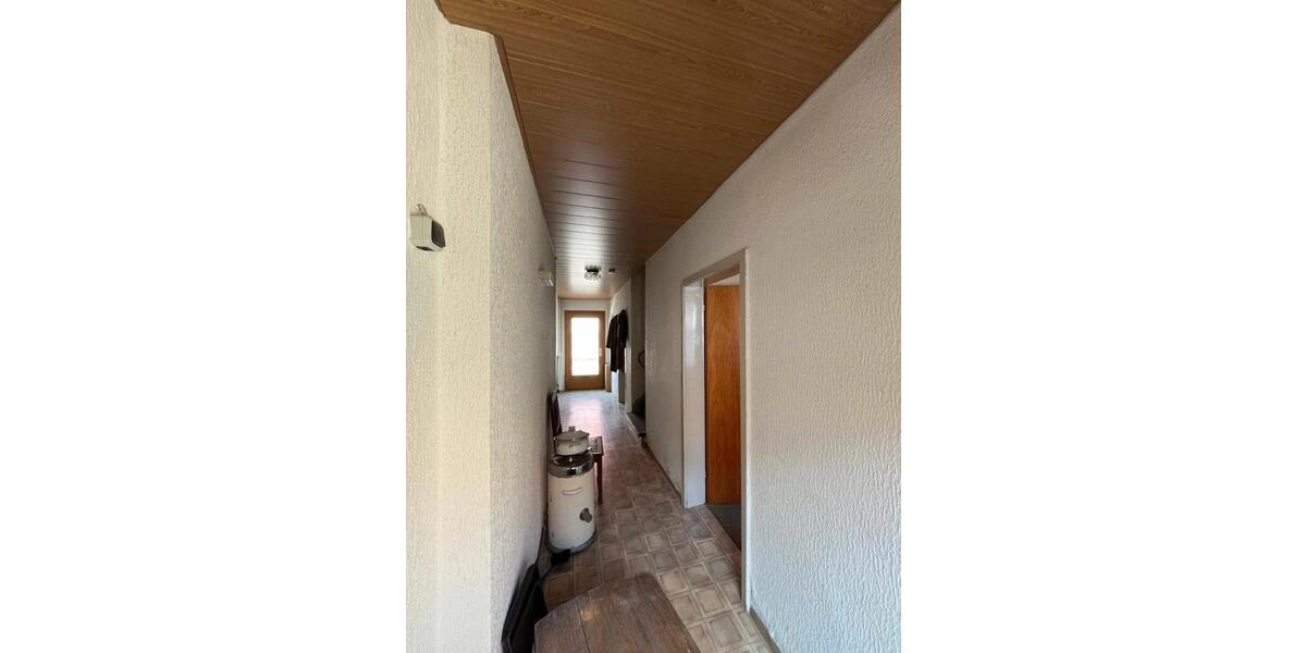 Einfamilienhaus Ostheim vor der Rhön Ostheim v.d.Rhön - 6 Zimmer, 82 m&sup2;, 99.000&euro; | Angebot:24859565