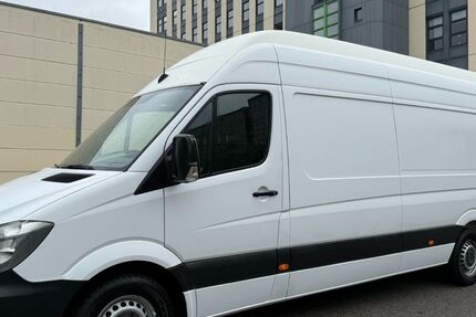 Mercedes-Benz Sprinter 206.342 km 14.490 € Berlin 13055
