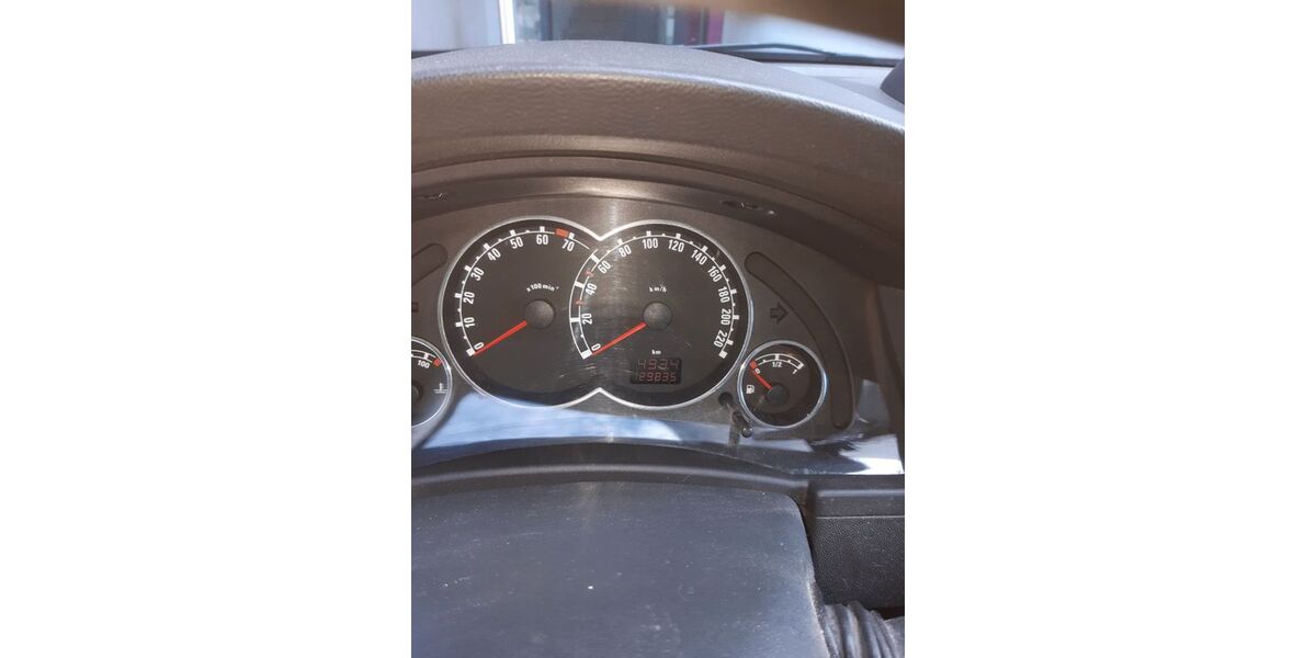 Opel Meriva 129.835 km 900 &euro; Zapfendorf 96199