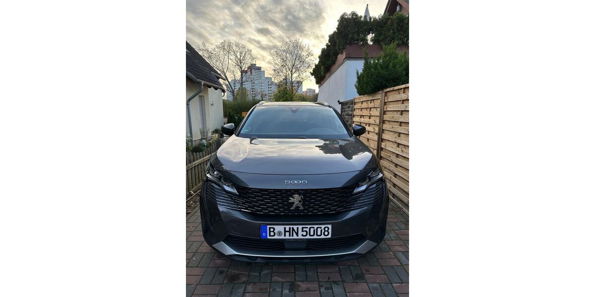 Peugeot 5008 44.250 km 22.250 &euro; Berlin 12357