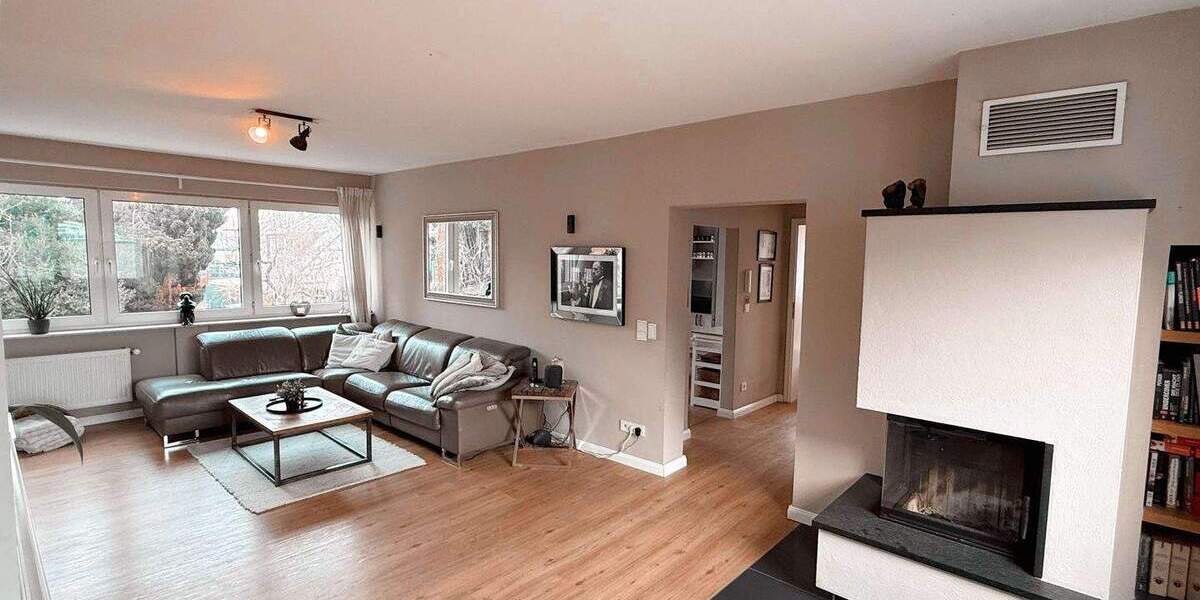 Modernisiertes Einfamilienhaus mit Garten & Pool in Koblenz-Lay 5 zimmer