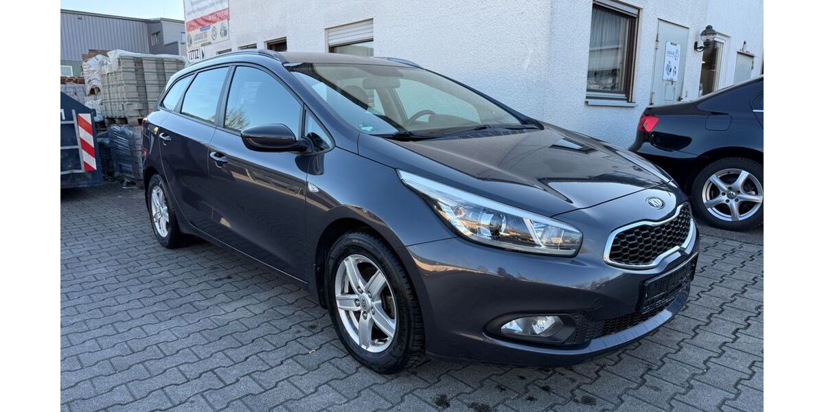 Kia ceed Sportswagon 146.000 km 6.800 &euro; Schwaigern 74193