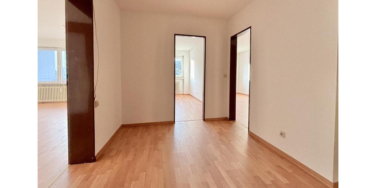 Etagenwohnung Gunzenhausen - 3 Zimmer, 82 m&sup2;, 630&euro; | Angebot:26234247