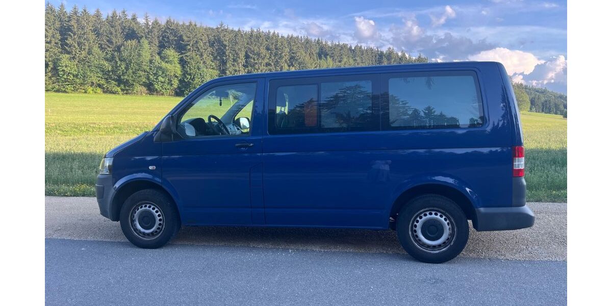 VW T5 Transporter 164.000 km 11.800 &euro; Tuttlingen 78532