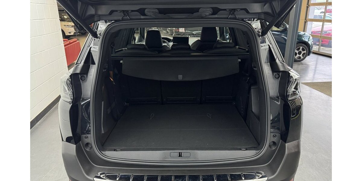 Peugeot 5008 GT 130 Puretech EAT8 7 Sitzer, Sitzheizung 34.900 km 23.980 &euro; Lich 35423