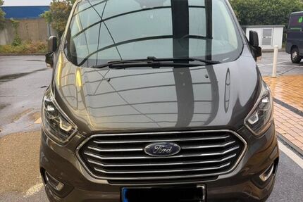 Ford Tourneo Custom 139.021 km 25.100 &euro; Rostock 18055