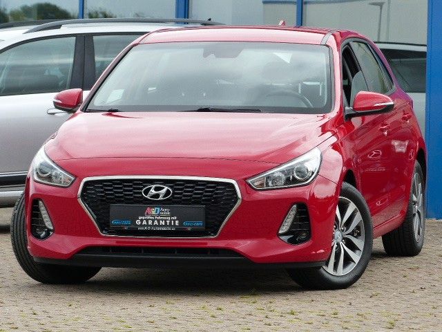 Hyundai i30 174.000 km 8.790 &euro; Marienmünster 37696