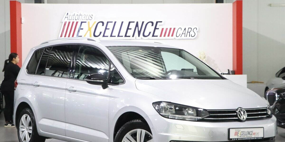VW Touran 1.5 TSI IQ.DRIVE-PLUS / ACC+LANE, NAVI-DM 50.000 km 20.991 € Hamm 59077