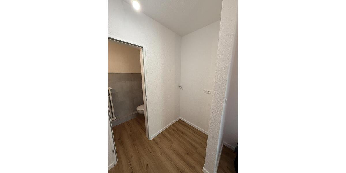 Etagenwohnung Viersen Hülsdonk - 2 Zimmer, 74 m&sup2;, 799&euro; | Angebot:26662006