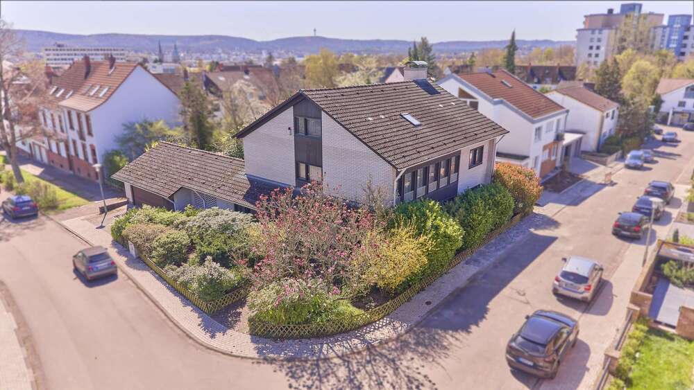 Einfamilienhaus Kaiserslautern - 6 Zimmer, 237 m&sup2;, 695.000&euro; | Angebot:26446523