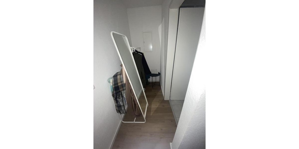 1,0-Zimmer-Wohnung, Schweenaustraße 2, Kellergeschoss ! Bitte bewerben Sie sich online ! 1 zimmer