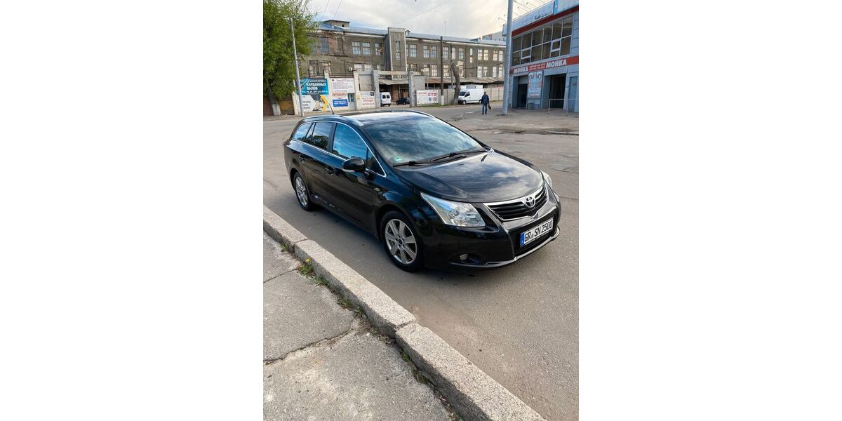 Toyota Avensis 312.700 km 6.255 &euro; Görlitz 02826