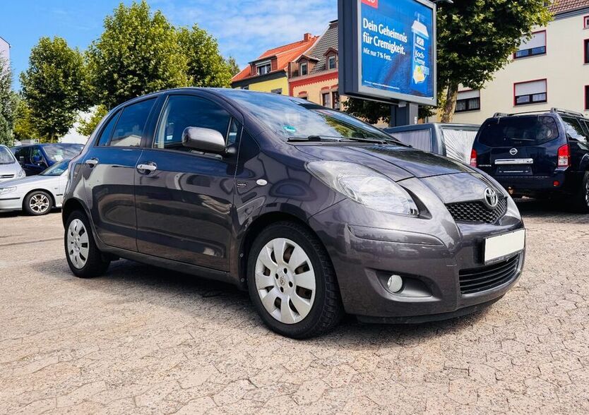 Yaris