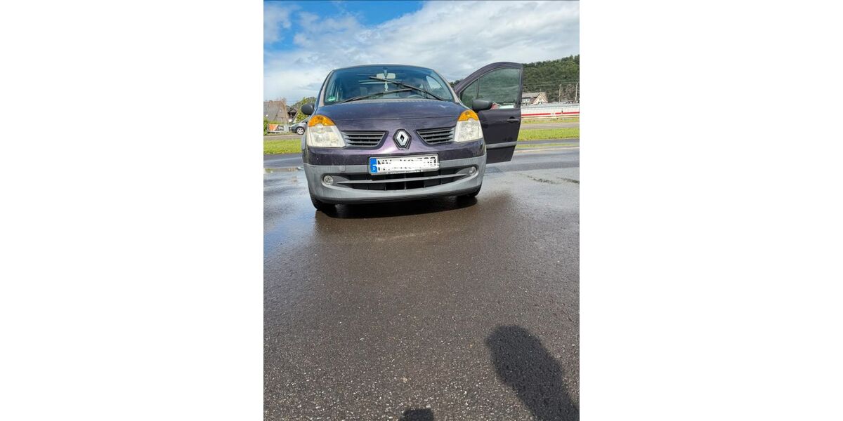 Renault Modus 195.000 km 2.399 &euro; Boppard 56154