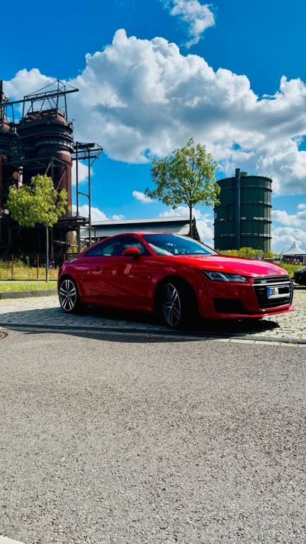 TT