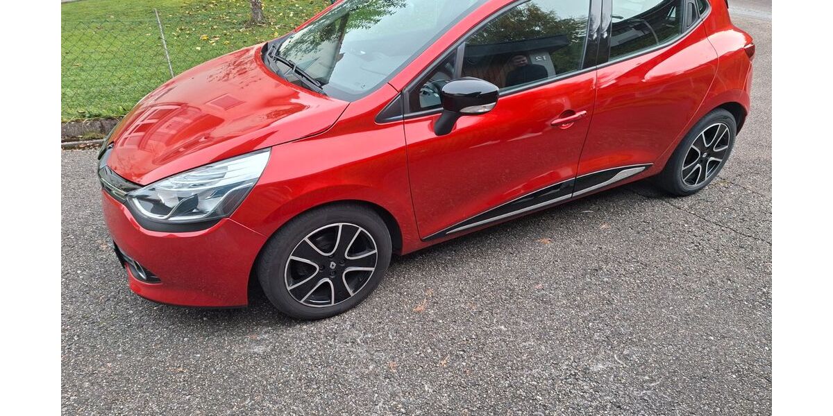 Renault Clio 102.000 km 5.000 &euro; Berglen 73663