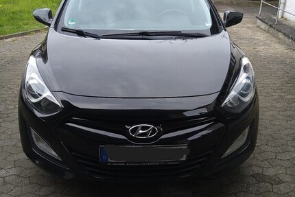 Hyundai i30 93.000 km 8.000 &euro; Koblenz 56068
