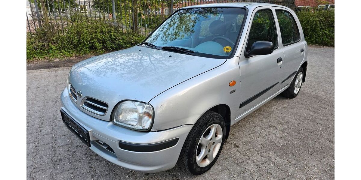 Nissan Micra 104.000 km 2.400 &euro; Berlin 13353