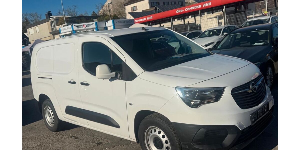 Opel Combo 99.000 km 10.000 &euro; Sindelfingen 71065