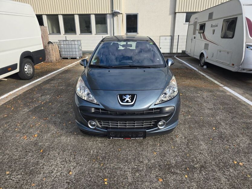 Peugeot 207 192.000 km 1.100 € Heilbronn 74080