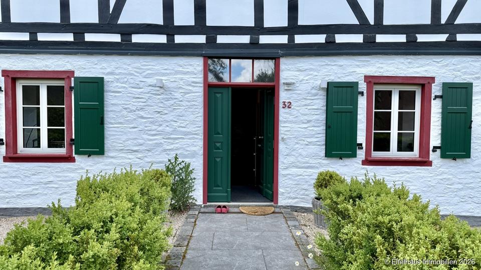 Einfamilienhaus Bad Münstereifel - 5 Zimmer, 147 m&sup2;, 1.850&euro; | Angebot:24654271